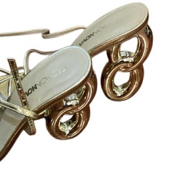 Fashion Nova Meet Me In Manhattan Heels - Gold size 7 - Picture 12 of 12